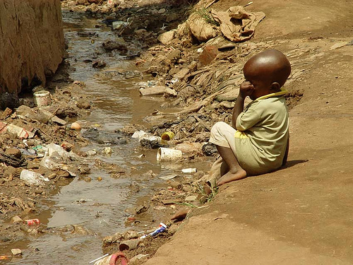 Child in slum in Kampala