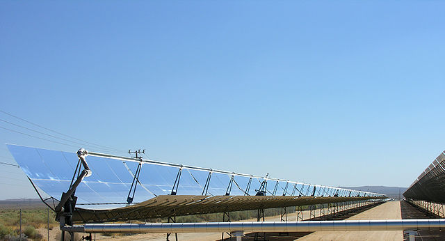 Parabolic trough solar thermal electric power plant