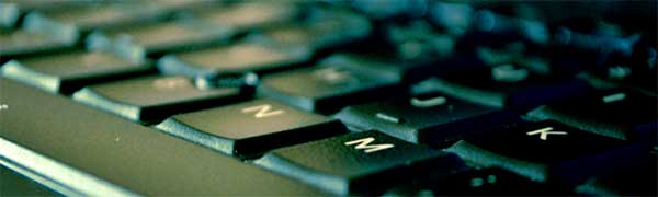 Picture of a computer keyboard Picture of a computer keyboard