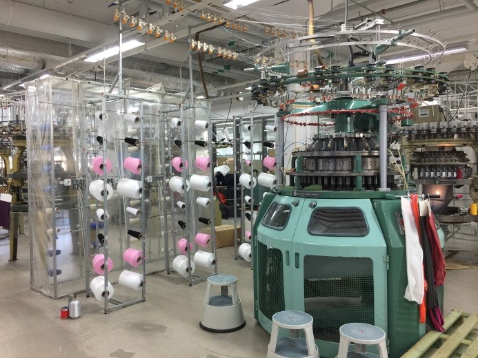 Circular knitting machine