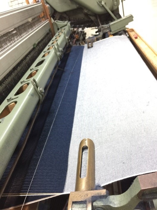 Weft insertion in loom
